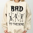 XL Sand Bad To The Bone Skeleton Vintage Retro Graphic Design Statement Rockabilly Gothic Style Sweatshirt