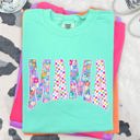 XL Island Reef Green Mama Colorful Floral Patterns Bright Summer Beach Vacation Mood Floral Design Comfort Colors Tee