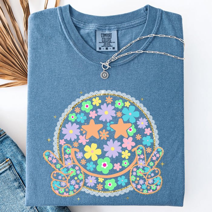 Pastel Retro Smiley Face Stars Beach Ready Vacation Sunshine Summer Fun Comfort Colors Tee