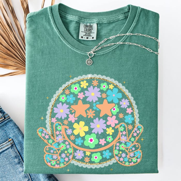 Pastel Retro Smiley Face Stars Beach Ready Vacation Sunshine Summer Fun Comfort Colors Tee