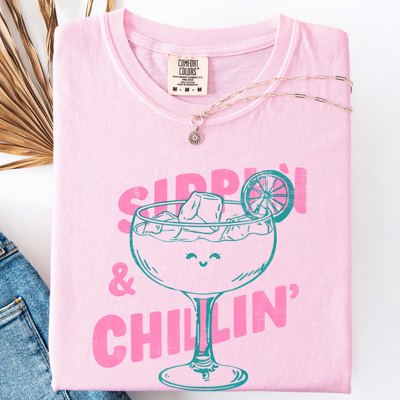 Sippin Chillin Margarita Beach Ready Vacation Sunshine Summer Fun Comfort Colors Tee