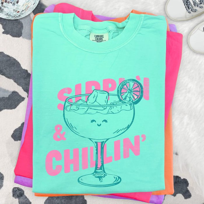 Sippin Chillin Margarita Beach Ready Vacation Sunshine Summer Fun Comfort Colors Tee