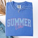Small Flo Blue Summer Vibes Beach Ready Vacation Sunshine Summer Fun All Day Comfort Colors Tee
