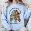 XXL Light Blue Find Someone Who Grows Flowers Skeleton Cowgirl Floral Western Skeleton Art Design Sweatshirt