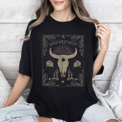 Vintage Wild Wild West Skull Cattle Cowboy Cowgirl Rodeo Americana Comfort Colors Tee
