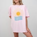 Large Blossom Light Pink Sunny Beach Waves Summer Vibes Vacation Mykonos Hot Girl Summer Comfort Colors Tee