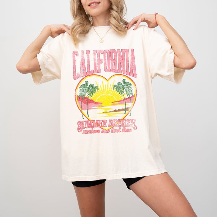 California Summer Breeze Love Beach Vibes Sunset Hot Girl Summer Fun In The Sun Comfort Colors Tee