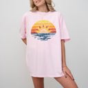 XXL Blossom Light Pink Colorful Beach Floral Sunset Summer Vibes California Dreaming Vacation Hot Girl Summer Comfort Colors Tee
