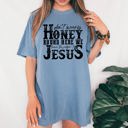 XL Blue Jean Don't Worry Honey Round Here We Leave the Judgin' to Jesus Country Western Christian God Is Love Comfort Colors Tee