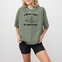 XXL Moss Dark Green A Bit Of A Mess, Doing My Best Cute Bunny Rabbit Meme Graphic Comfort Colors Tee