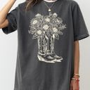  Cowboy Boots And Flowers, Cowgirl, Western, Retro Vibe, Rustic Flair, Western Americana Comfort Colors Tee