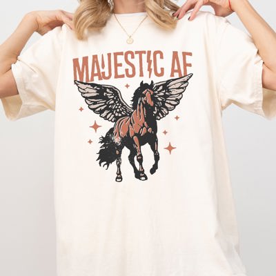 Majestic Unicorn Winged Horse Retro Vintage Fantasy Creature Artwork Comfort Colors Tee