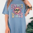 XXL Blue Jean Summer Vibes Retro Hot Girl Summer Beach Vacation Edition Collection Comfort Colors Tee