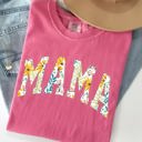 Large Crunchberry Pink Floral Mama, Vintage Flowers, Gift for Mom, Summer, Botanical, Retro Floral Pattern Comfort Colors Tee