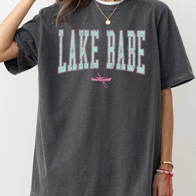 Lake Babe Hot Girl Summer Vacation Outdoors Canoe Boating Beach Swimming Comfort Colors Tee