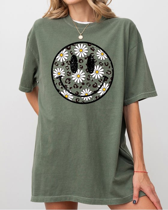 Retro Smiley Daisies Happy Vintage Floral Patchwork Print Inspired By Classic 70s Sunshine Mood Comfort Colors Tee
