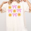 Small Ivory Cream Hot Girl Summer Beach Vibes Ribbon Coquette Summer Sun Bow Design Comfort Colors Tee