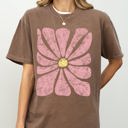 Large Espresso Brown Gorgeous Abstract Flower Boho Floral Design Summer Vibes Garden Festival Nature Inspired Vintage Look Comfort Colors Tee