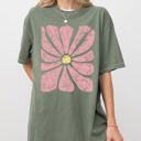 Medium Moss Dark Green Gorgeous Abstract Flower Boho Floral Design Summer Vibes Garden Festival Nature Inspired Vintage Look Comfort Colors Tee