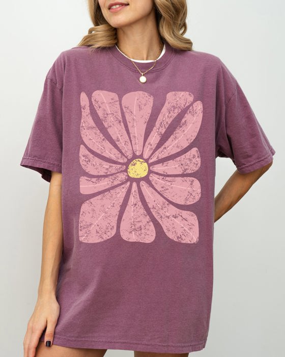 Gorgeous Abstract Flower Boho Floral Design Summer Vibes Garden Festival Nature Inspired Vintage Look Comfort Colors Tee