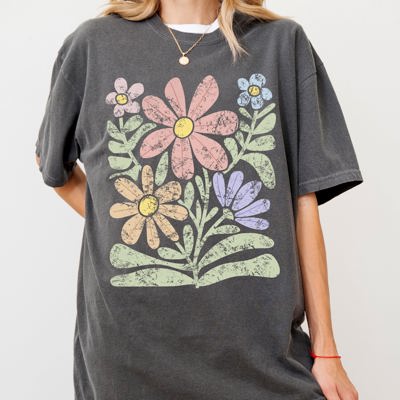 Groovy Gorgeous Abstract Flowers Boho Floral Design Summer Vibes Gardening Festival Nature Inspired Comfort Colors Tee