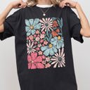  Blossoms Gorgeous Abstract Flowers Boho Floral Design Summer Vibes Gardening Festival Nature Comfort Colors Tee