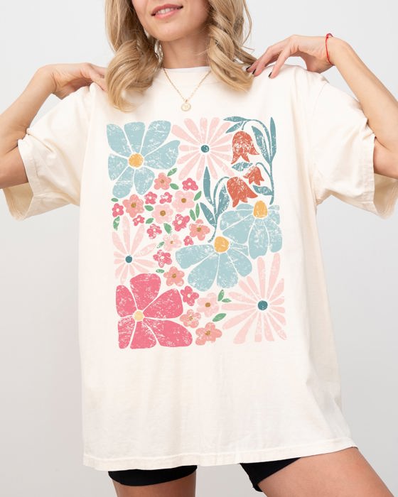 Blossoms Gorgeous Abstract Flowers Boho Floral Design Summer Vibes Gardening Festival Nature Comfort Colors Tee