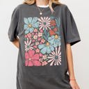 Large Pepper Dark Gray Blossoms Gorgeous Abstract Flowers Boho Floral Design Summer Vibes Gardening Festival Nature Comfort Colors Tee