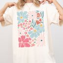Medium Ivory Cream Blossoms Gorgeous Abstract Flowers Boho Floral Design Summer Vibes Gardening Festival Nature Comfort Colors Tee