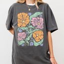 Large Pepper Dark Gray Soft Gorgeous Abstract Boho Floral Summer Vibes Gardening Festival Nature Comfort Colors Tee