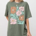 XXL Moss Dark Green Bohemian Gorgeous Abstract Flowers Boho Floral Design Summer Vibes Gardening Festival Nature Comfort Colors Tee