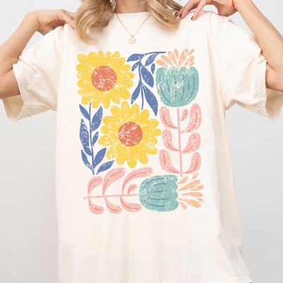 Bold Gorgeous Abstract Flowers Boho Floral Design For Summer Vibes And Garden Festival Nature Comfort Colors Tee