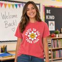  Happy To See Your Face, Retro Daisy, Back To School, Student, Teacher Comfort Colors T-Shirt