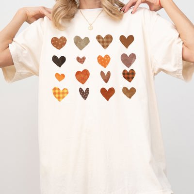 Autumn Hearts Girly Plaid Fall Thanksgiving Cozy Vintage Design Comfort Colors Tee
