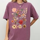 Medium Berry Red Autumn Pressed Flowers With Botanical Leaves And Rustic Fall Aesthetic For Nature Lovers Comfort Colors Tee