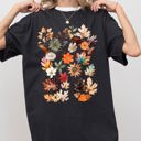 XXL Black Autumn Pressed Leaves Beautiful Nature Flowers Botanical Fall Comfort Colors Tee