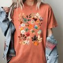 XXL Yam Autumn Pressed Leaves Beautiful Nature Flowers Botanical Fall Comfort Colors Tee