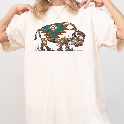 Bison Buffalo Western Cowboy Nature Tribal Print Vintage Graphic Art Comfort Colors Tee