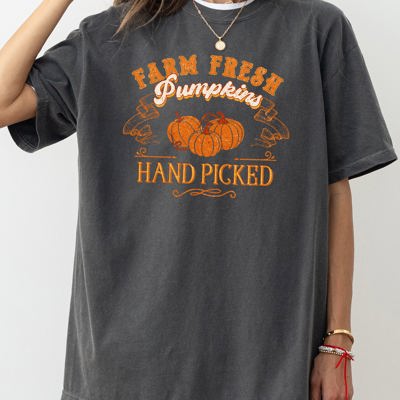 Farm Fresh Pumpkins Hand Picked Retro Farm Country Halloween Thanksgiving Autumn Fall Comfort Colors Tee