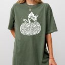 XL Moss Dark Green Folk Art Pumpkin Autumnal Festival Thanksgiving Halloween Seasonal Decor Print Comfort Colors Tee