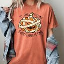 It's Fine, I'm Fine, Everything Is Fine Pumpkin Halloween Jack-O-Lantern Spooky Fall Autumn Comfort Colors Tee