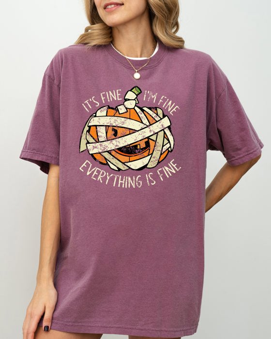 It's Fine, I'm Fine, Everything Is Fine Pumpkin Halloween Jack-O-Lantern Spooky Fall Autumn Comfort Colors Tee