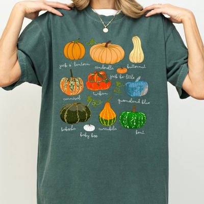 Pumpkins Jack-O-Lanterns Fall Halloween Thanksgiving Illustration Comfort Colors Tee