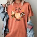 XL Yam Tis The Season Football Pumpkin Leaves Autumn Halloween Cozy Vintage Fall Vibes Comfort Colors Tee