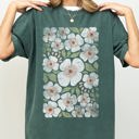  White Autumn Flowers Botanical Retro Fall Floral Vintage Garden Illustration Comfort Colors Tee