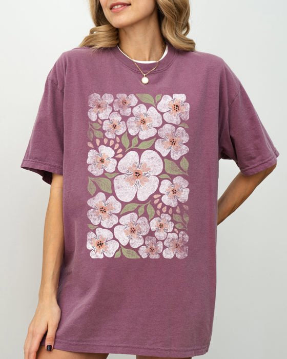 White Autumn Flowers Botanical Retro Fall Floral Vintage Garden Illustration Comfort Colors Tee