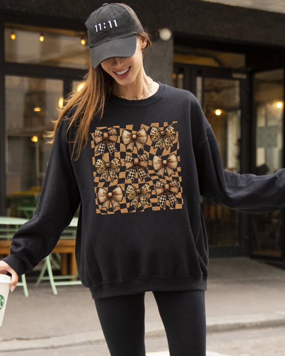 Checkered Autumn Coquette Bows And Ribbons Retro Halloween Autumnal Print Sweatshirt