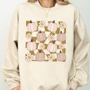 XXXL Sand Checkered Pumpkins Daisies Flowers Vintage Retro Hippie Positivity Halloween Autumn Sweatshirt