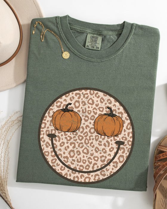 Leopard Print Smiley Halloween Pumpkin Retro Fall Autumn Shirt Comfort Colors Tee