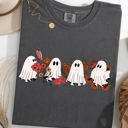 XL Pepper Dark Gray Mini Halloween Ghosts Floral Garden Print With Autumn Flowers And Spooky Cozy Vibes Comfort Colors Tee